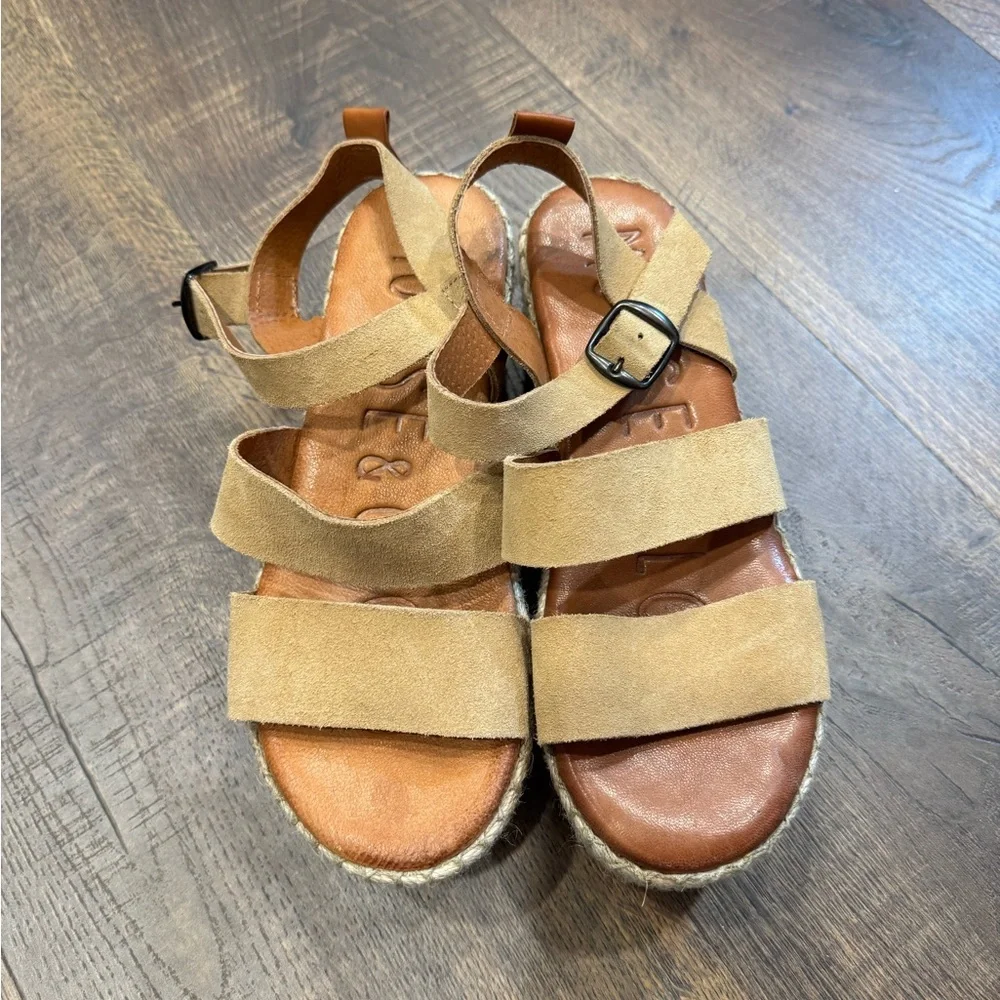 Musse & Cloud Dols Espadrille Wedge‎ Sandal